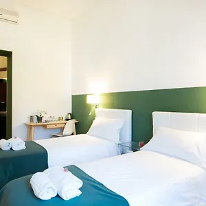 Lombardia40 Luxury Gasthof